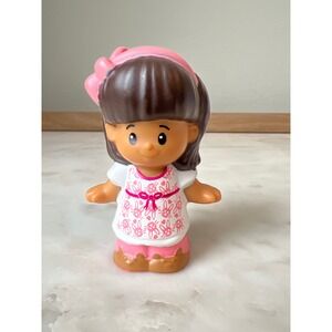 Mia Figure Pink White Top Bunny Pattern 2019 Fisher-Price Little People